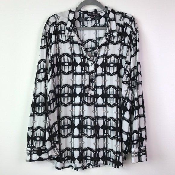 Rock & Republic Tops - Rock & Republic Black & White Tunic Top